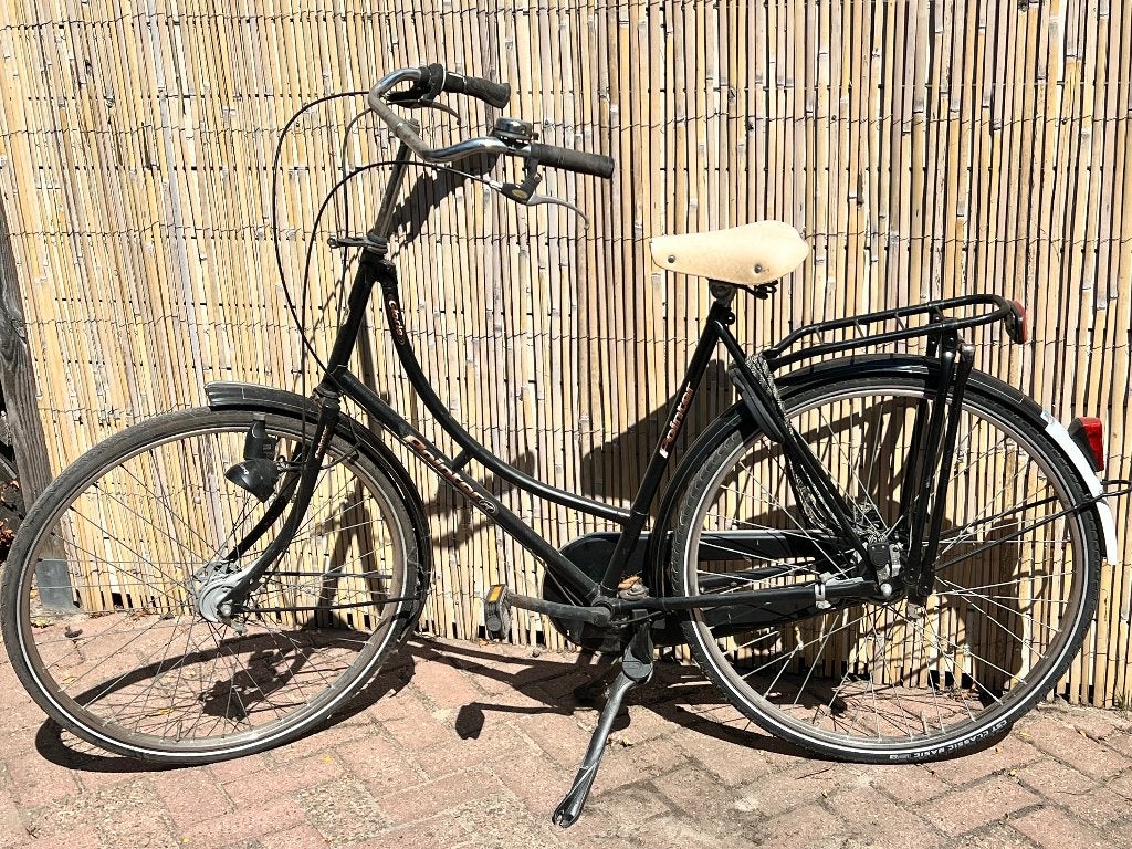 Zwarte opoefiets, Gebruikt, Versnellingen, Trommelrem, Ophalen