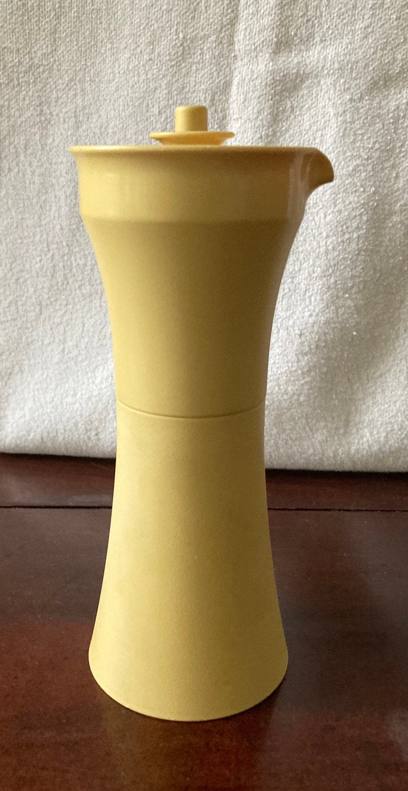 Vintage Tupperware olie of azijn fles, model Cruet, Ophalen of Verzenden, Gebruikt, Geel, Overige typen