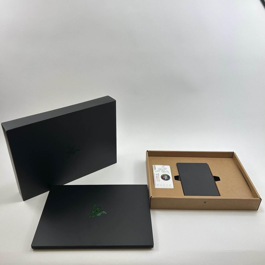 Razer Blade 14 – AMD Ryzen AI 9 365 – RTX 5070 – 32GB – 1TB, Computers en Software, Windows Laptops, Met videokaart, 14 inch, Ophalen of Verzenden