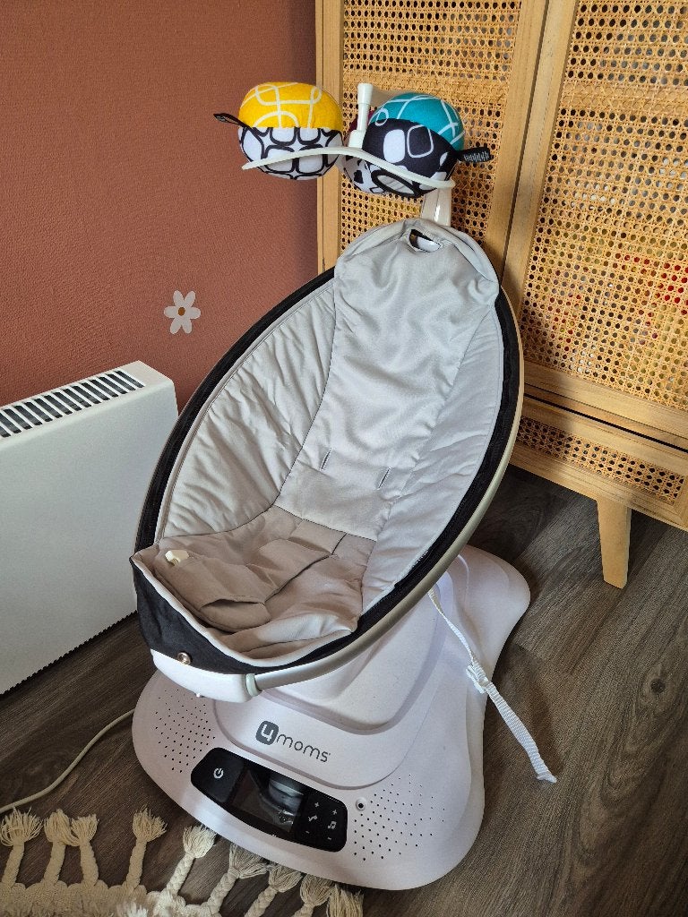 Mamaroo wipstoel, Kinderen en Baby's, Wipstoeltjes, Wipstoel, Ophalen, Overige merken, Met gordel(s) of riempje(s)