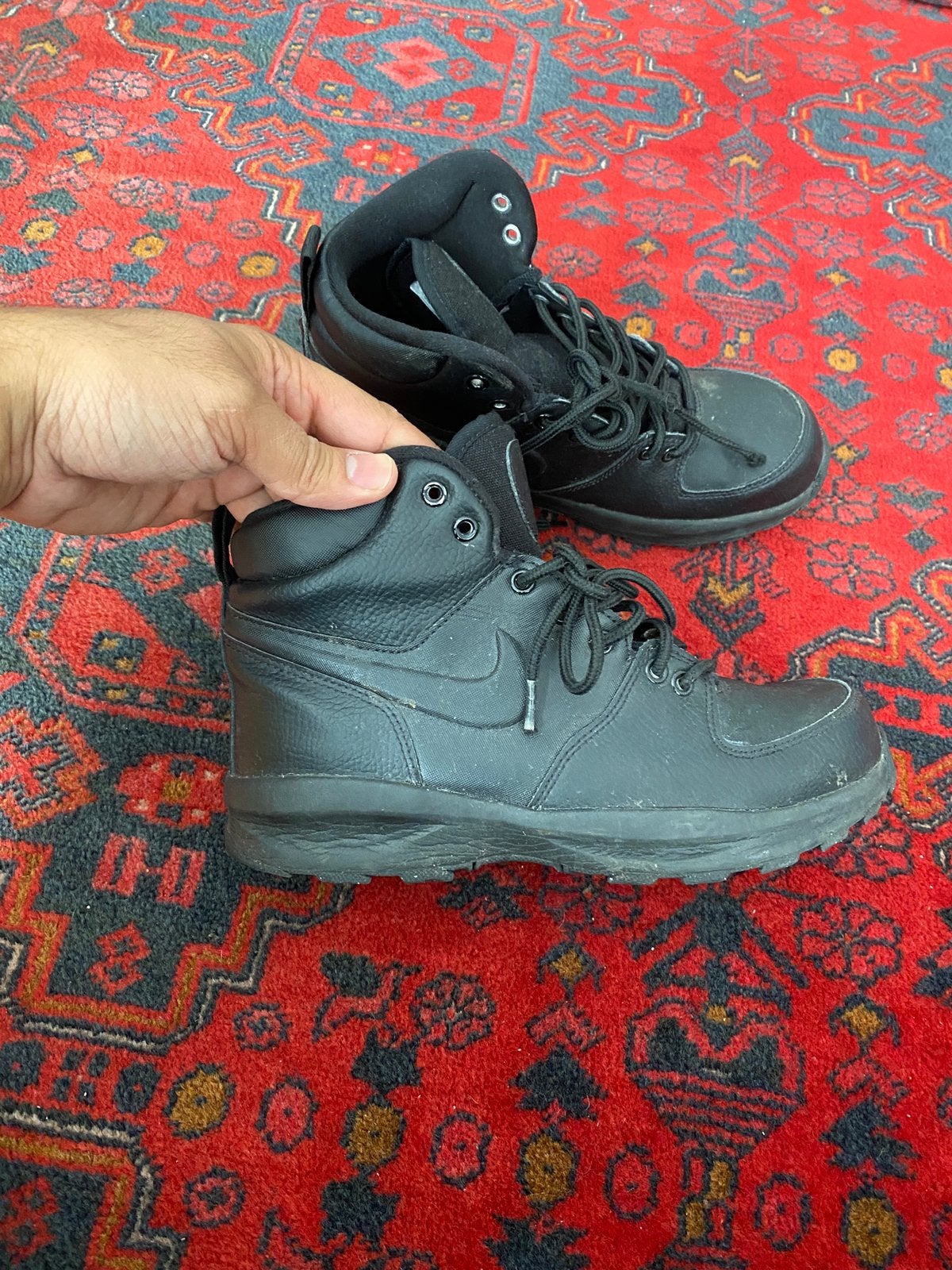 Nike Manoa Leather 38,5, Ophalen of Verzenden, Zo goed als nieuw, Schoenen