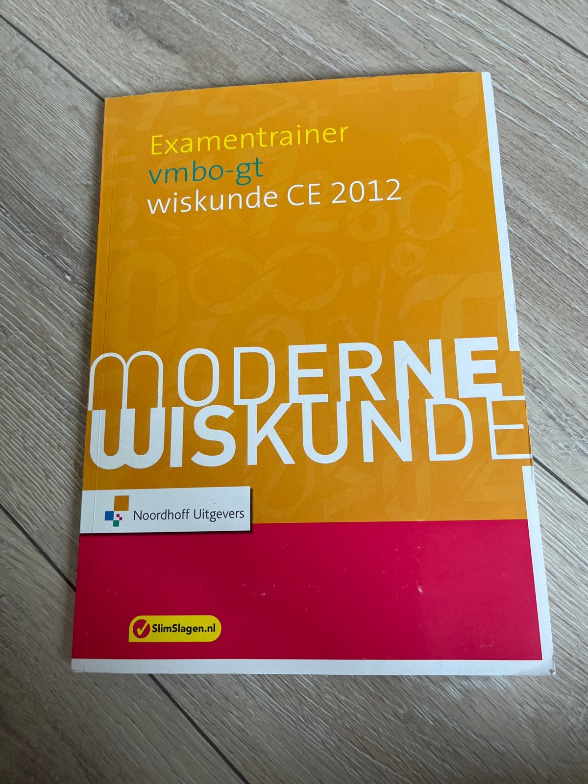 Examentrainer Moderne Wiskunde VMBO-GT CE 2012, Ophalen of Verzenden, Nieuw, VMBO, Wiskunde A