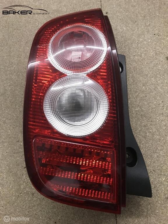 Nissan Micra Achterlicht links, Gebruikt, Ophalen of Verzenden, Nissan, Nissan