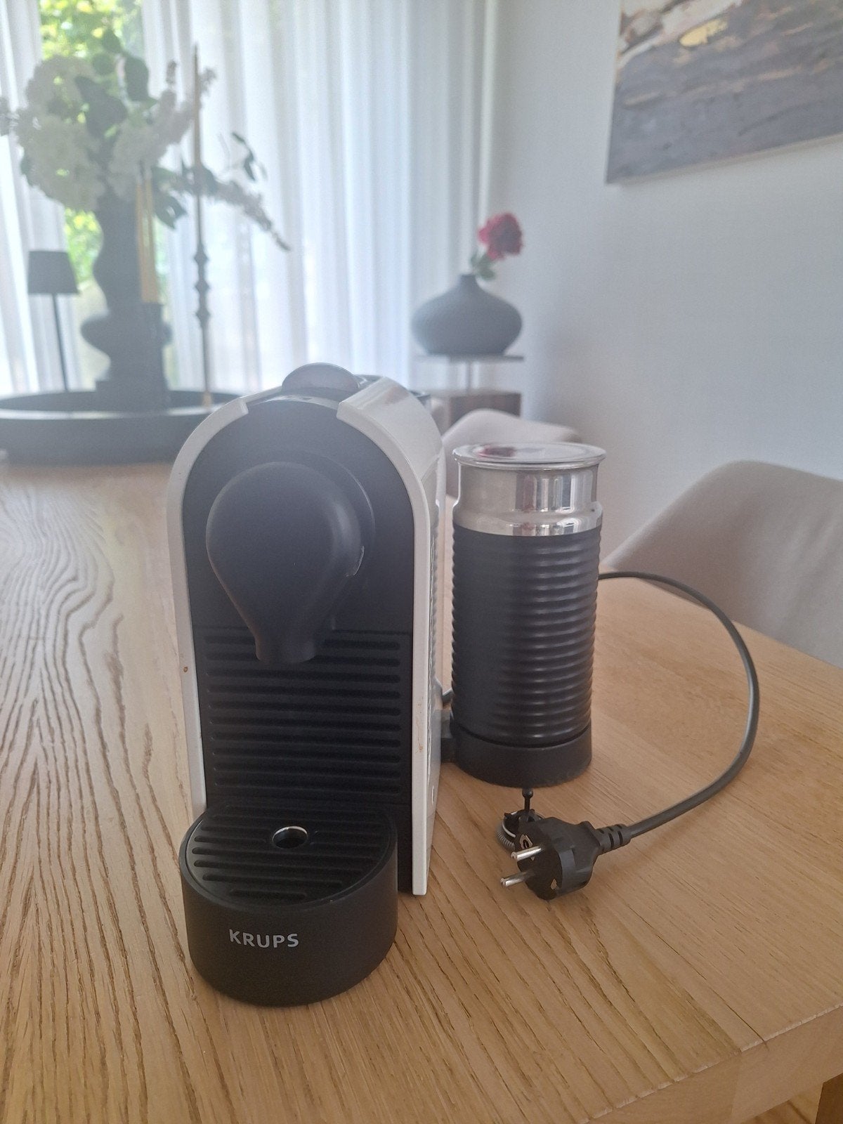 nespresso apparaat, Ophalen, Zo goed als nieuw, Espresso apparaat