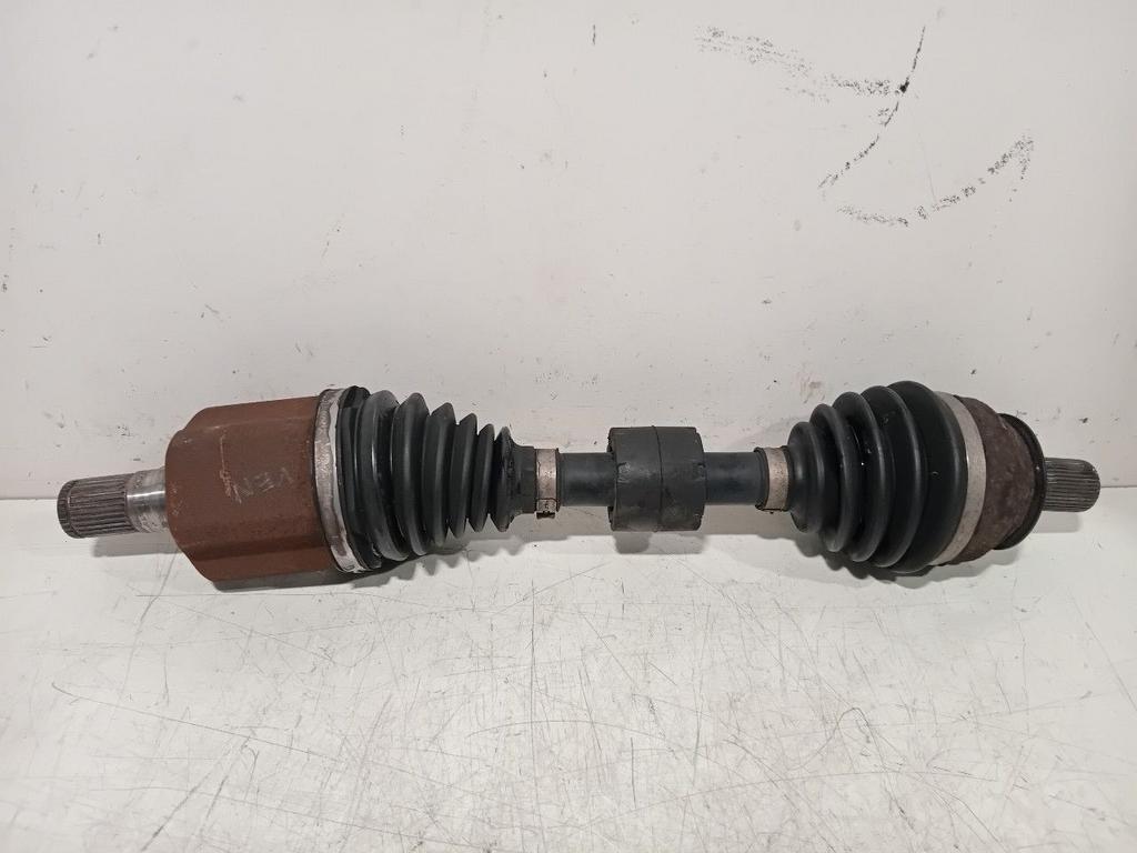 Aandrijfas links voor Volvo V60, Onderdelen@venauto.nl, Van der Ven Autorecycling B.V., Gebruikt, Ettenseweg 76, 4706 PB Roosendaal, The Netherlands