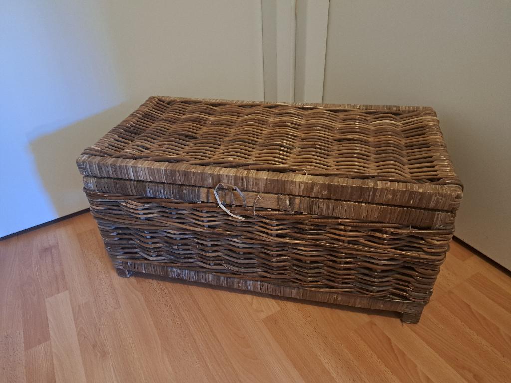 Leuke rieten opbergbak speelgoed hobby GRATIS, Ophalen, Gebruikt, Mand, Riet
