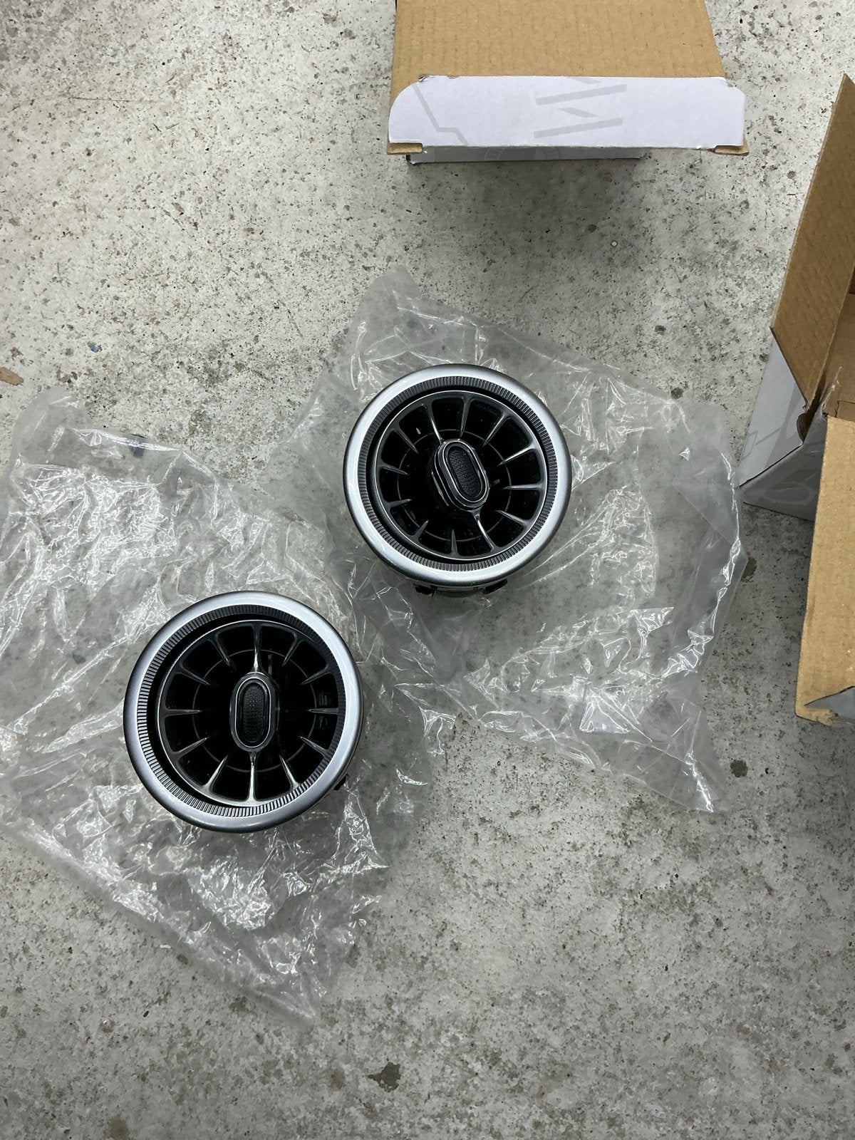 Mercedes-Benz ventilatieroosters (set van 2), Auto-onderdelen, Ophalen of Verzenden, Gebruikt, Mercedes-Benz