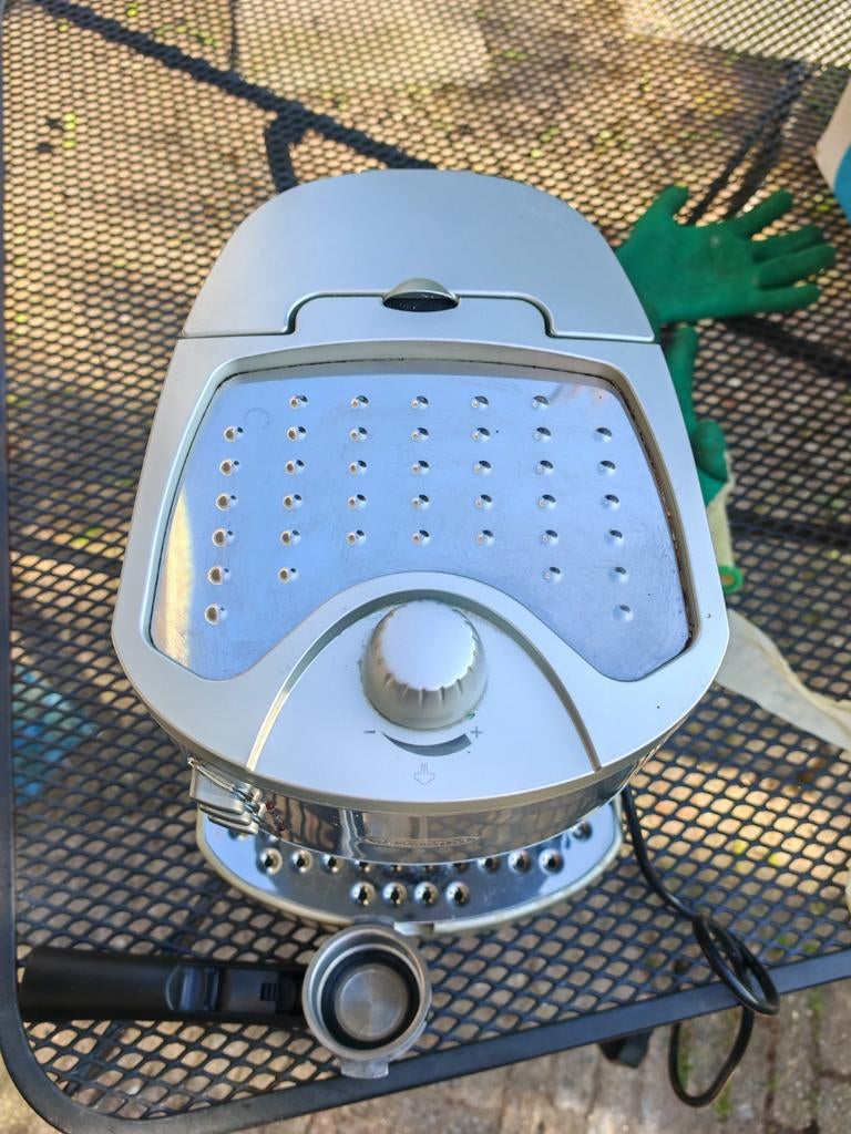 Delonghi Espresso koffie Machine - Melkopschuimer defect, Stoompijpje, Gebruikt, Espresso apparaat, Gemalen koffie
