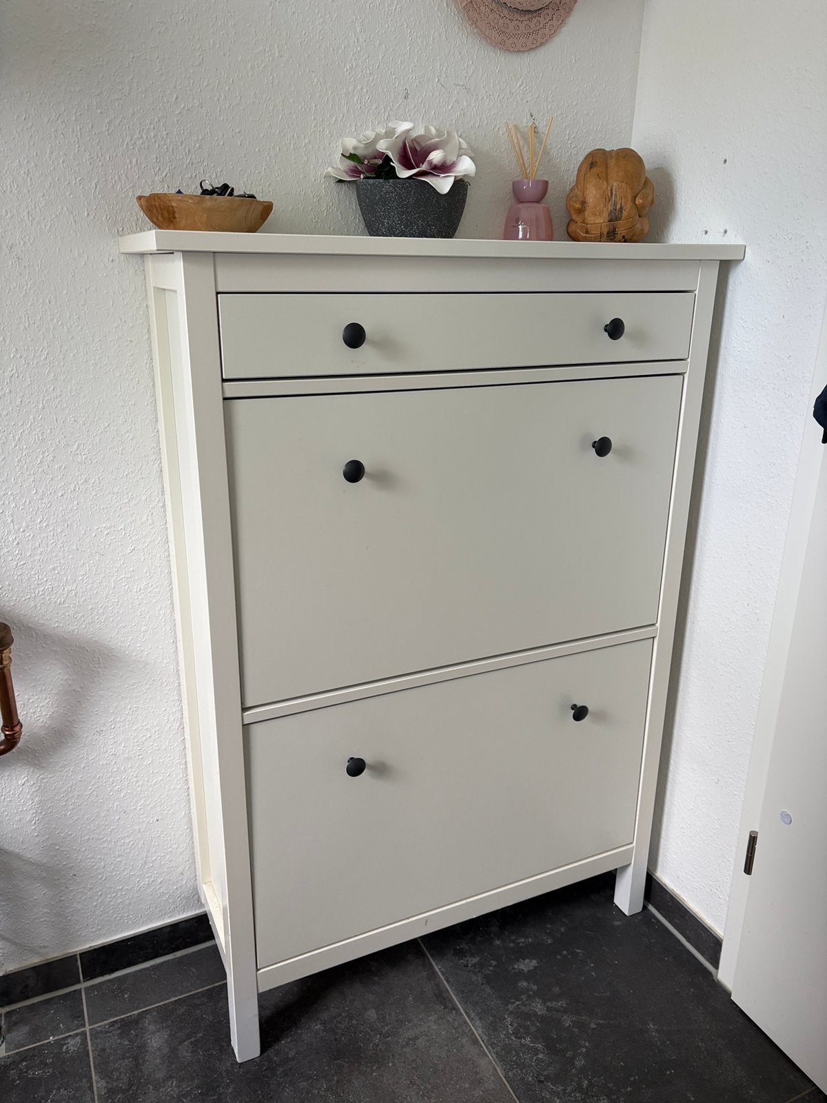 Hemnes schoenenrek / schoenenkast / Ikea, Ophalen, Zo goed als nieuw