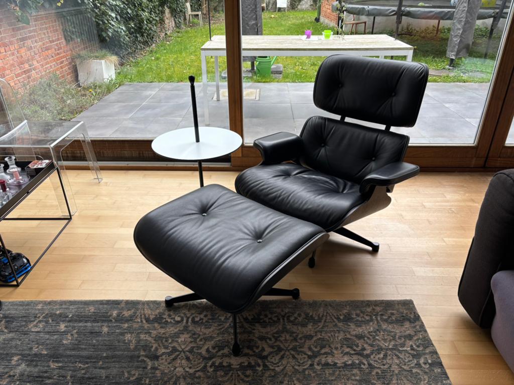 🖤 Vitra Eames lounge chair en ottoman, Huis en Inrichting, Ophalen, Zo goed als nieuw