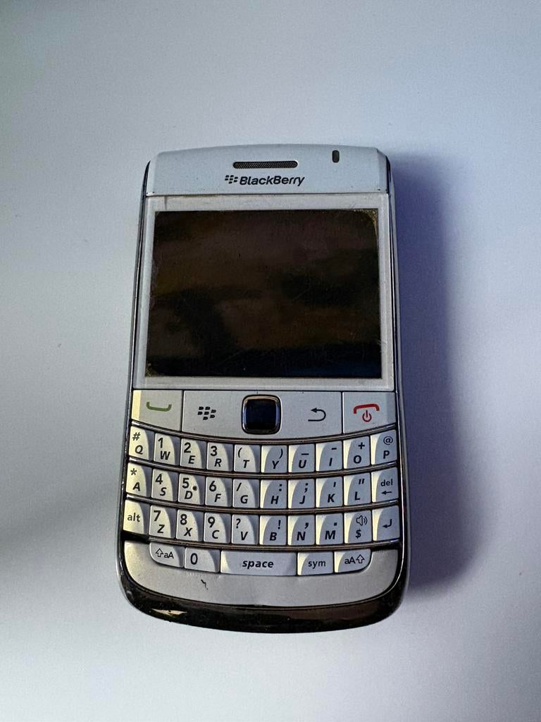 blackberry bold en curve, Telecommunicatie, Gebruikt, Wit, 3 tot 6 megapixel, Ophalen of Verzenden