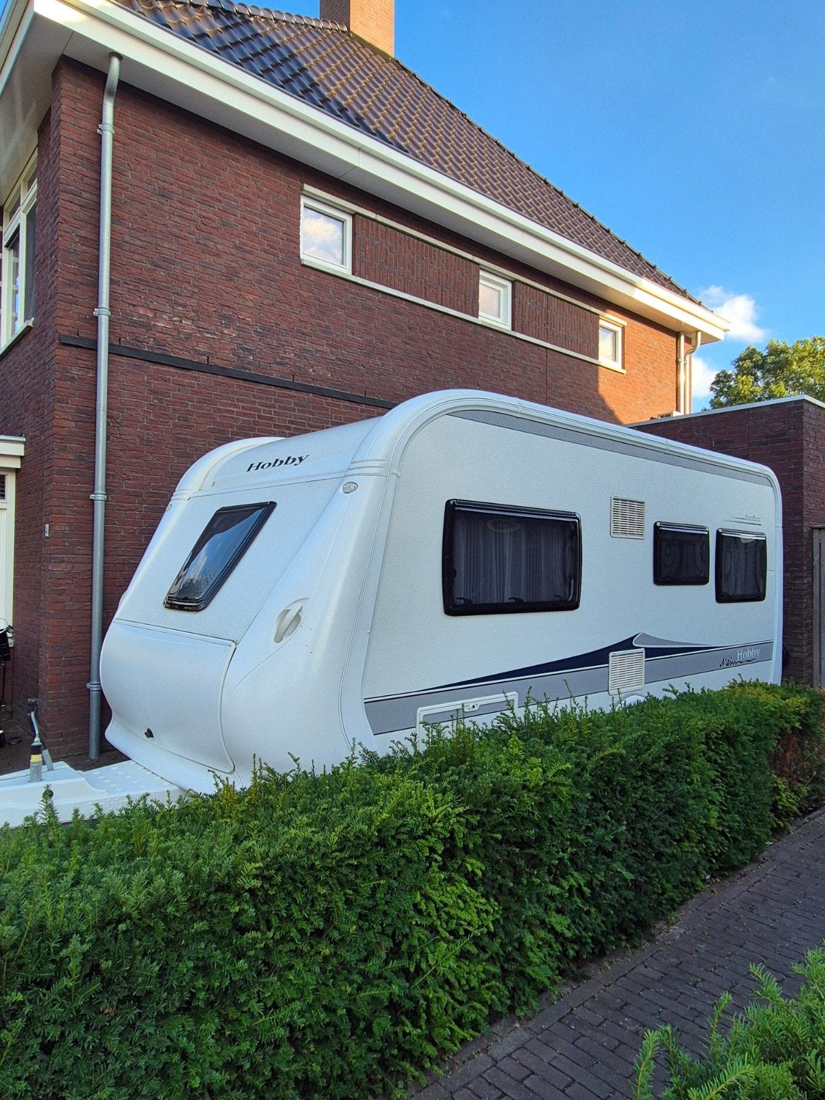 Hobby 460 UFE Excellent Caravan - Airco, Mover, Bovag 2025, Rondzit, Hobby, Kachel, 5 tot 6 meter