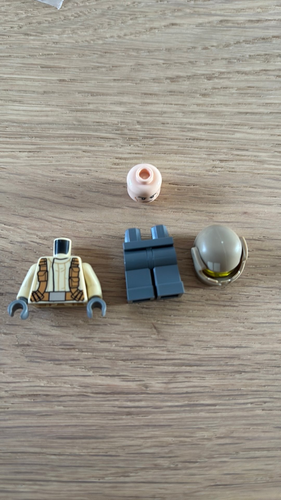 LEGO Star Wars SW0698 Resistance Trooper Cheek Lines, Ophalen of Verzenden, Nieuw