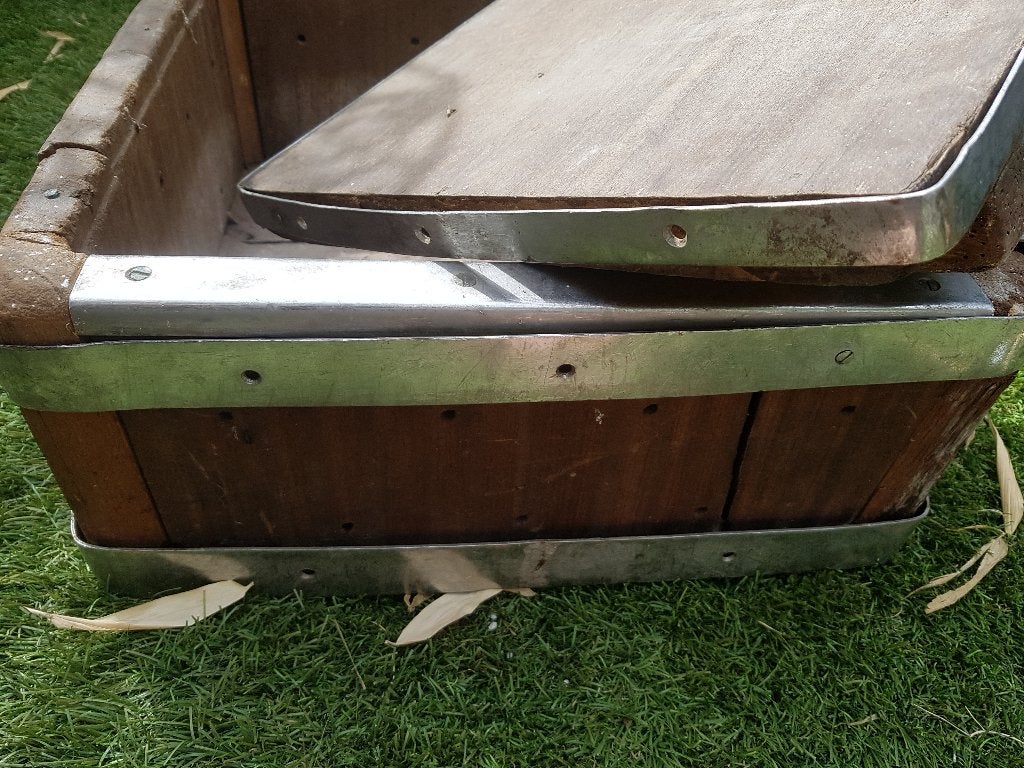 2 rechthoekige doorleefde kaasmallen als bloembak (brocante), Ophalen, Gebruikt, Minder dan 30 cm, Minder dan 60 cm