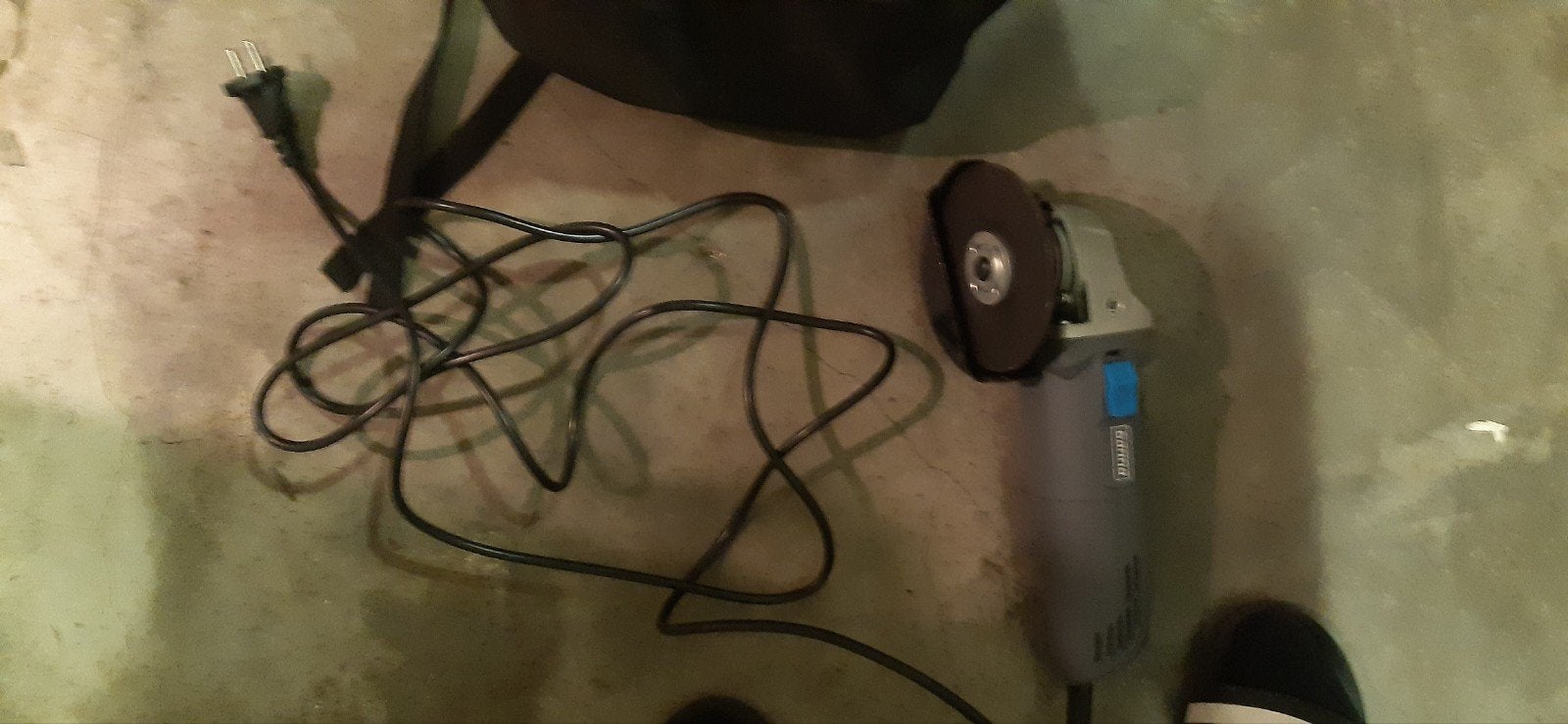 goeie slijptol niks kapot voor lage prijs weg, Doe-het-zelf en Verbouw, Ophalen, Gebruikt, 1000 watt of meer, Haakse handslijpmachine