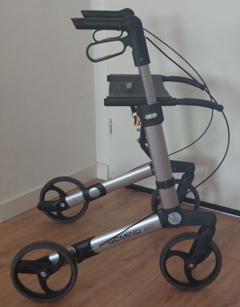 Rollator Gemino 30  ( 7.1 kg ), Ophalen of Verzenden, Opvouwbaar, Zo goed als nieuw