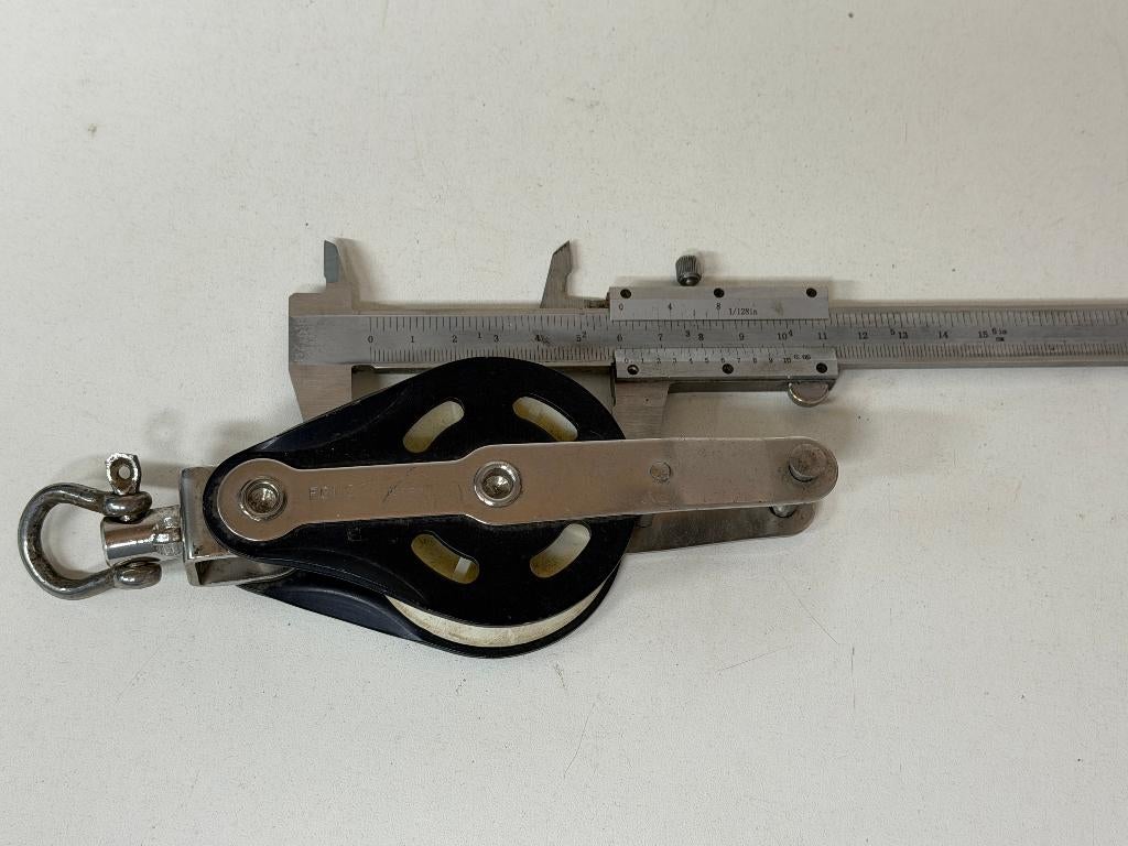 Fico FG1127 1 schijfs blok 62 mm tot 14 mm met hondsvot, Ophalen of Verzenden, Gebruikt, Lijn of Blok