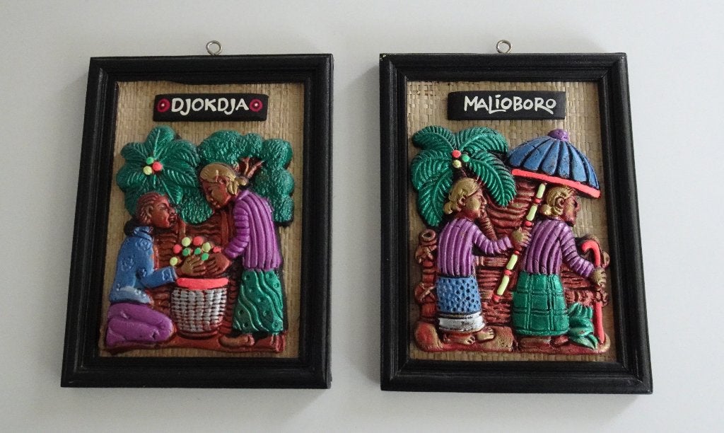 2 Handgemaakte Souvenirs uit Yogyakarta, Indonesië, Ophalen, Zo goed als nieuw