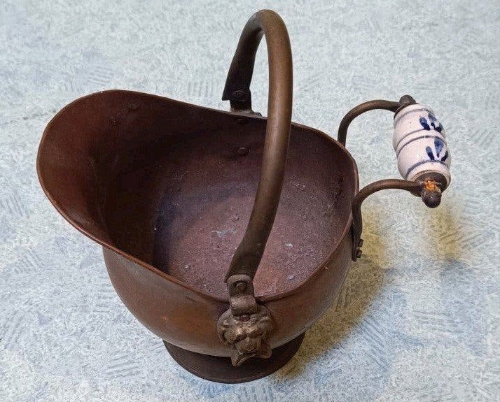 Antieke Koperen Kolenkit met Porseleinen Handvat, Antiek en Kunst, Ophalen of Verzenden, Koper