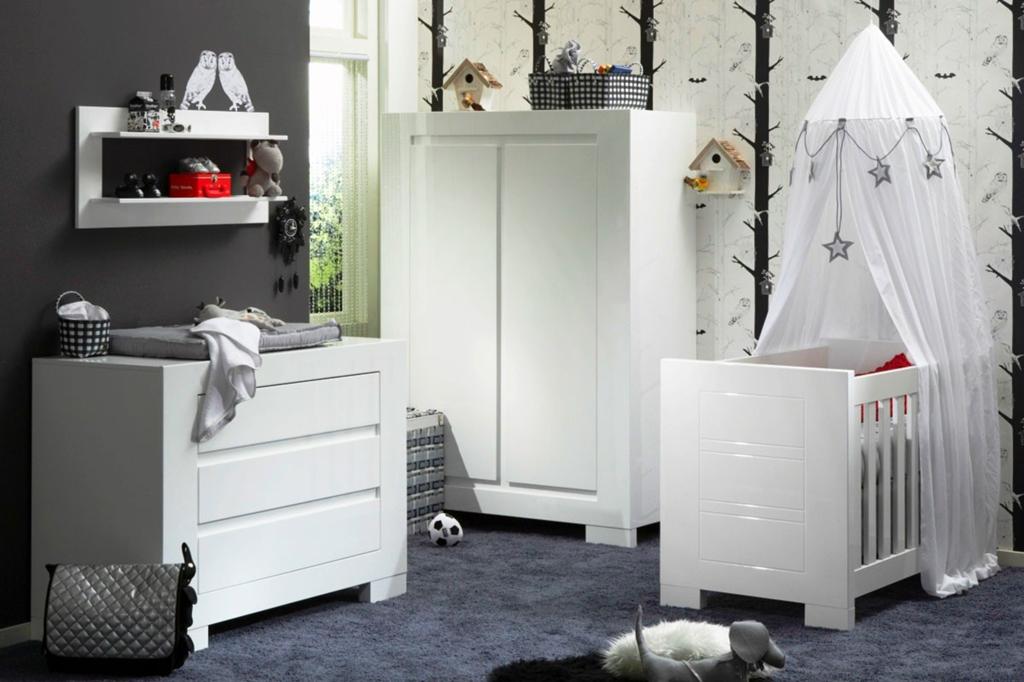 Complete Babykamer Set: Ledikant, Commode, Kast & Plank, Kinderen en Baby's, Kinderkamer | Complete kinderkamers, Ophalen, Gebruikt
