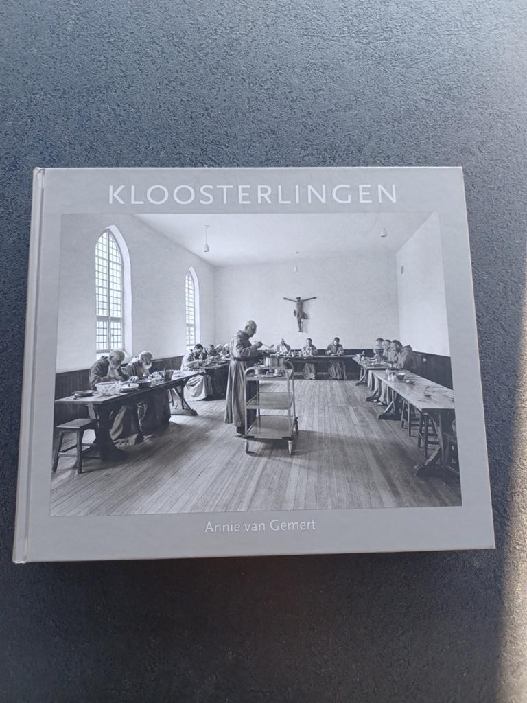 Kloosterlingen - Annie van Gemert, Ophalen of Verzenden