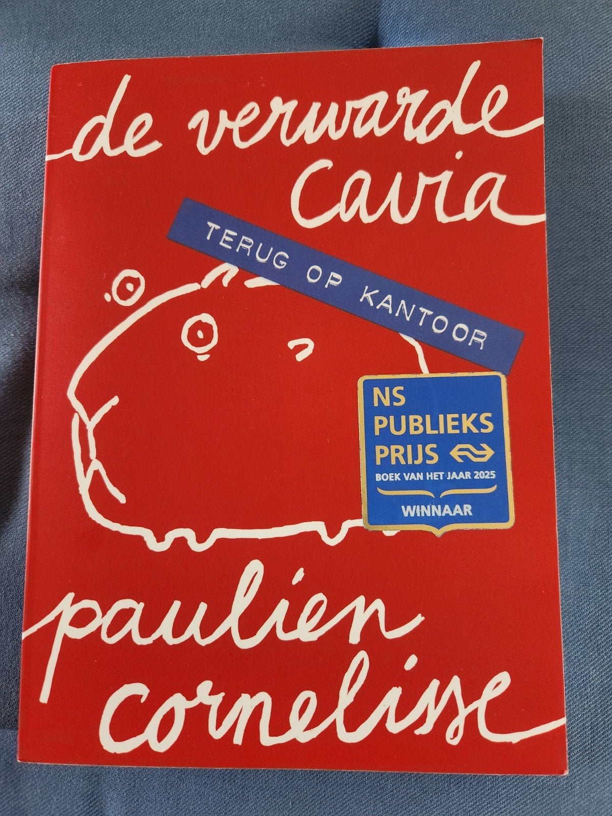Paulien Cornelisse - De verwarde cavia - Terug op kantoor, Ophalen of Verzenden, Zo goed als nieuw, Paulien Cornelisse