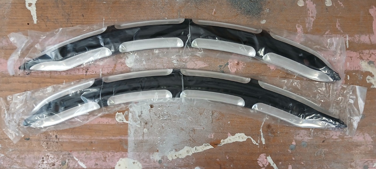 Nieuwe gebogen aluminium sierlijsten / beschermers (set), Motoren, Accessoires | Overige, Nieuw, Ophalen of Verzenden