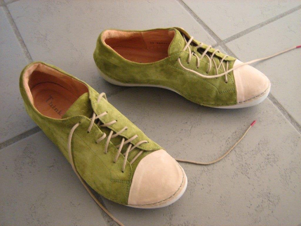 Sportieve mosgroen suede sneakers THINK! 40-41 snazzeys, Verzenden, Think!, Groen, Sneakers of Gympen