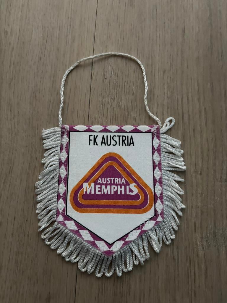 Austria Memphis vaantje, Verzamelen, Sportartikelen en Voetbal, Ophalen of Verzenden, Buitenlandse clubs, Vaantje of Sjaal