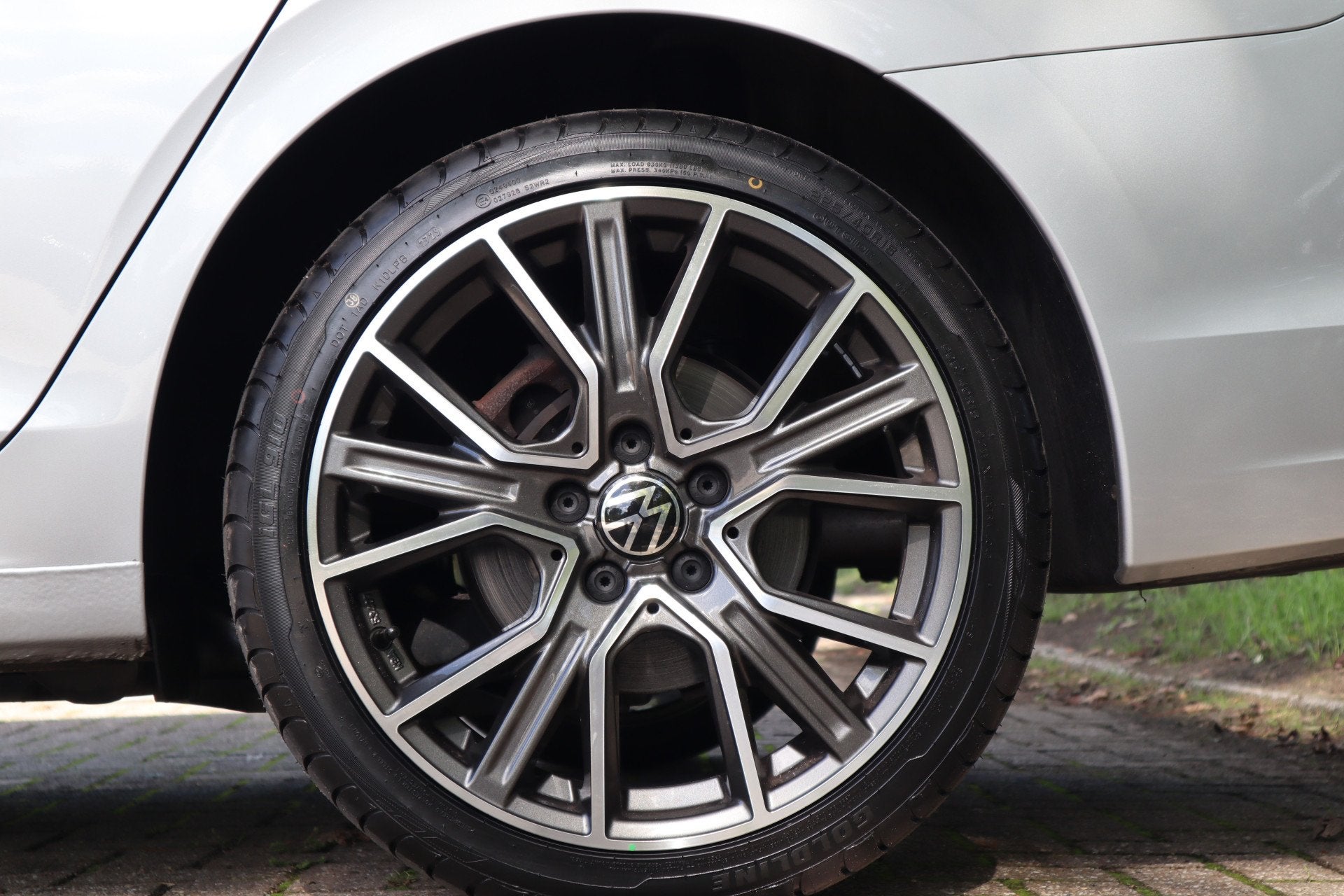 Volkswagen Golf Variant 1.0 TSI Life | Sfeerverlichting | Na, Gebruikt, Euro 6, Origineel Nederlands, 3 cilinders