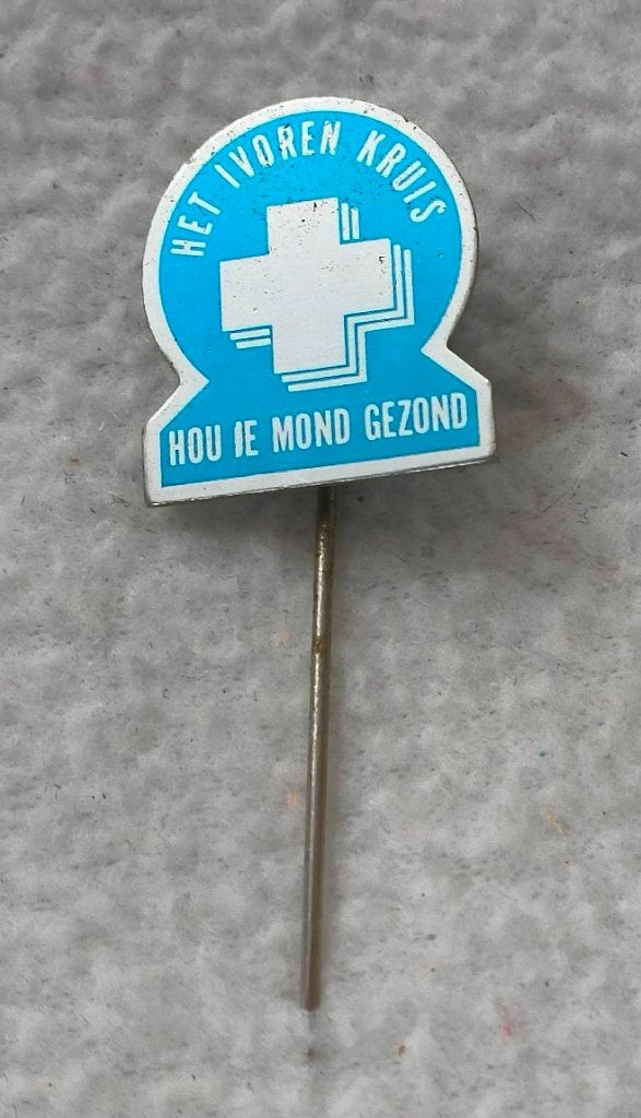 Speldje het Ivoren kruis, Ophalen of Verzenden, Zo goed als nieuw, Overige onderwerpen, Speldje of Pin