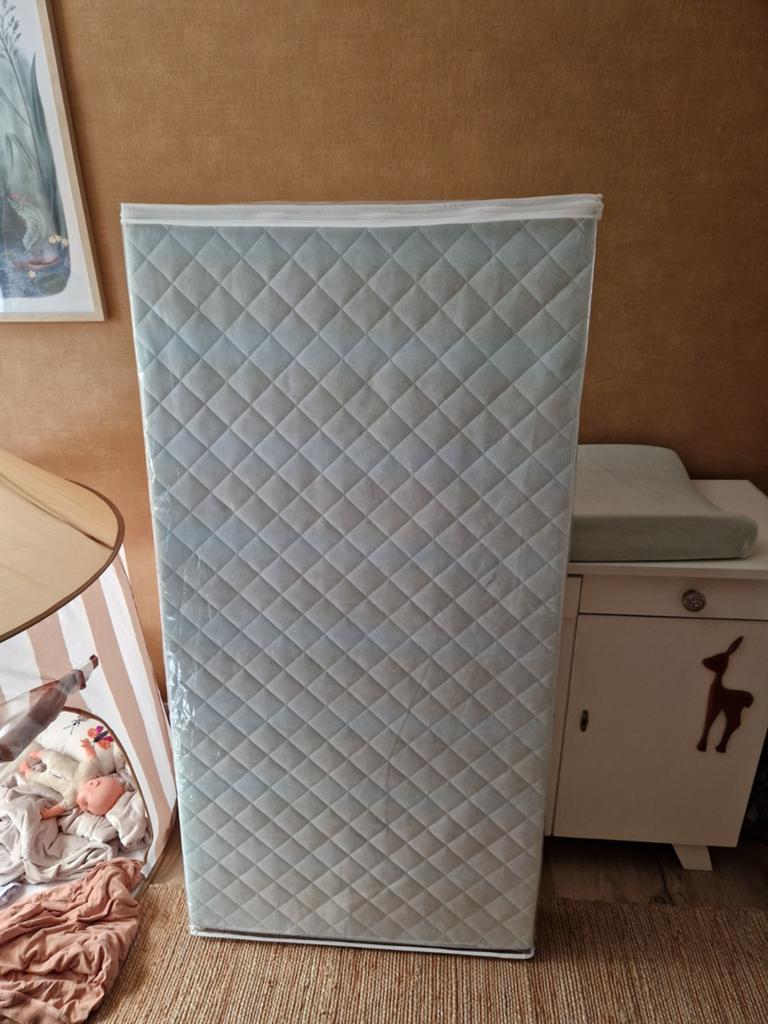 Peuter matras, Eenpersoons, Zo goed als nieuw, 140 cm, 190 cm of minder