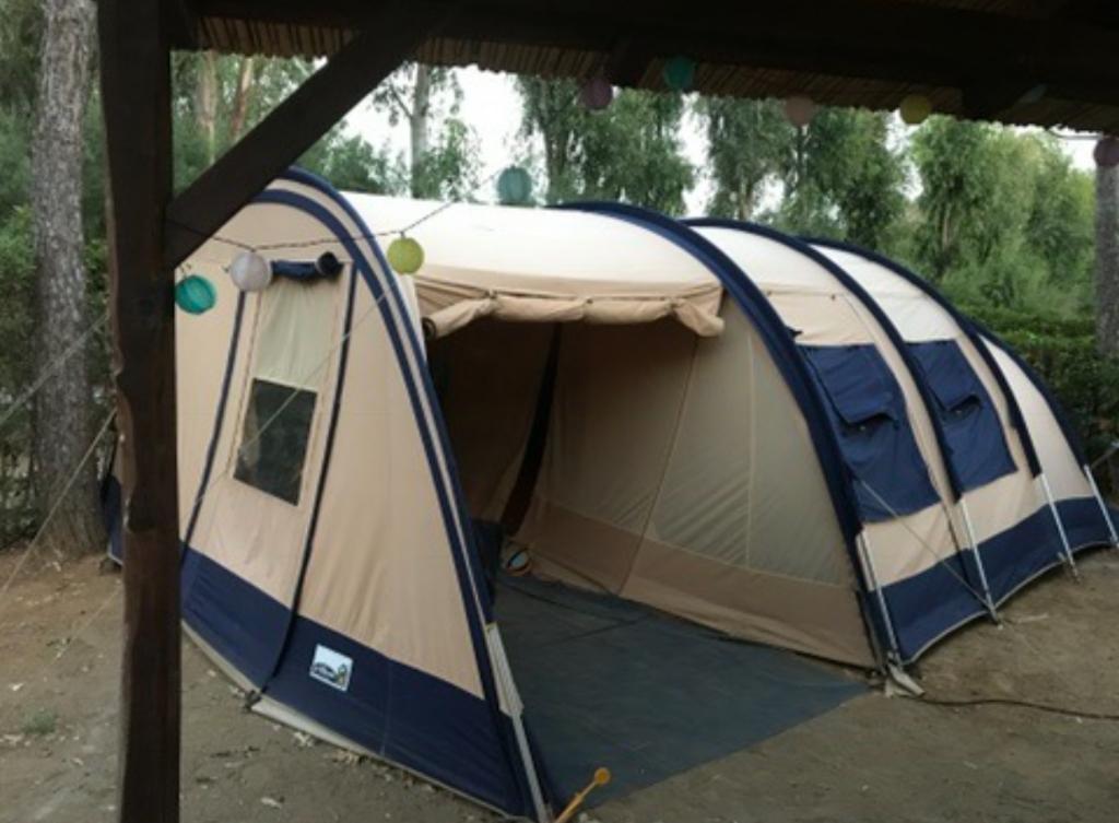 Tent, Caravans en Kamperen, Ophalen, Zo goed als nieuw, Tot en met 4