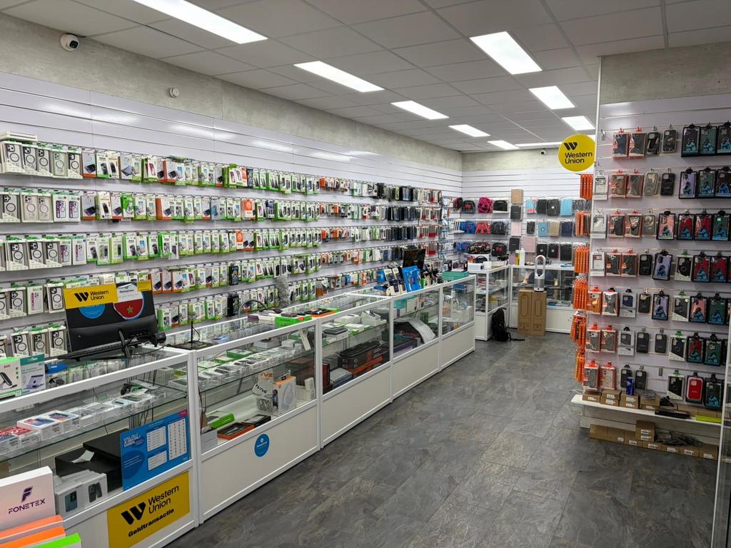Goedlopende Telefoonwinkel | Met Bovenverdieping, Zakelijke goederen