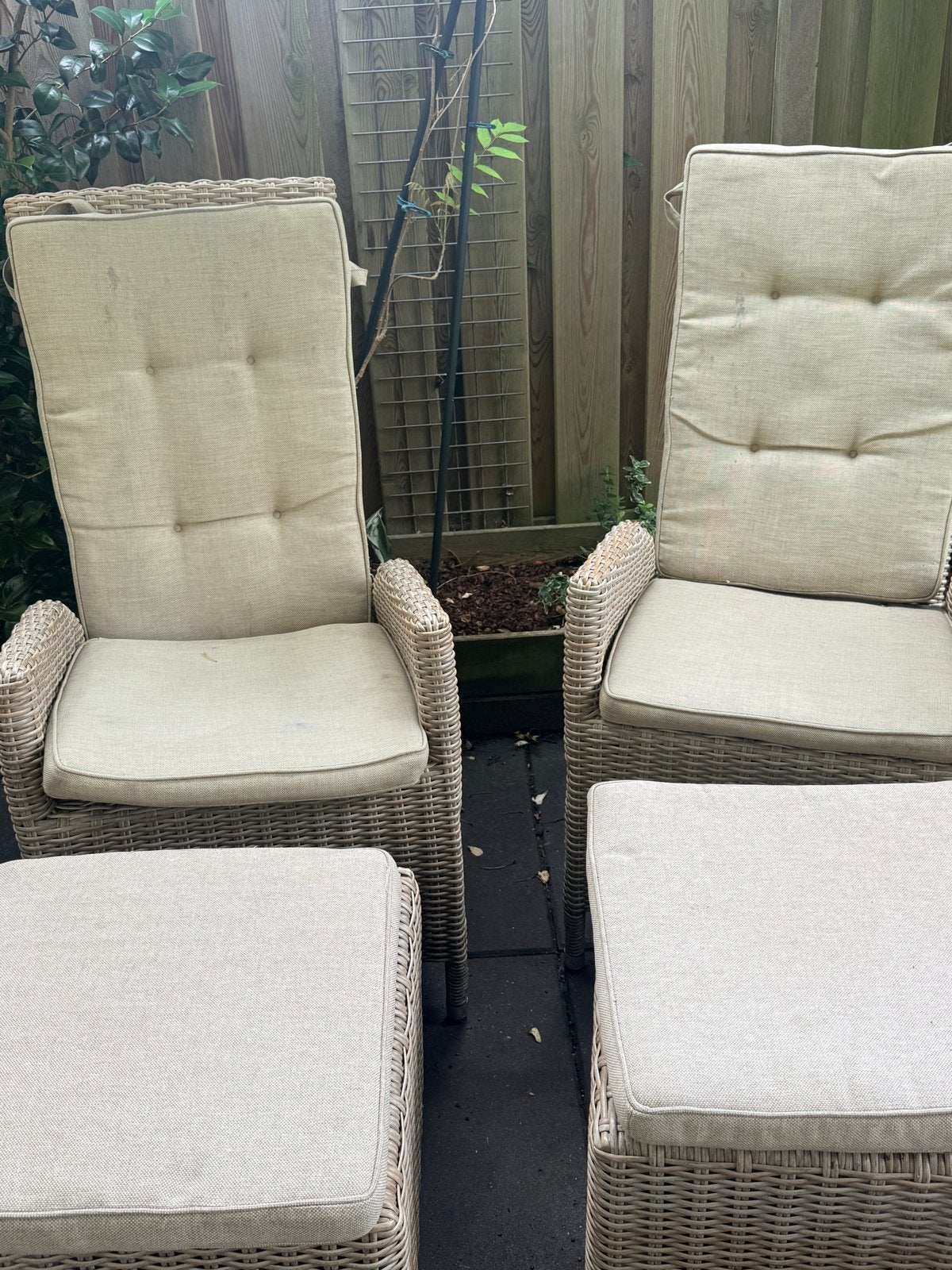 Incenso Furniture Tuinstoelen met voetenbankjes, Tuin en Terras, Tuinsets en Loungesets, Gebruikt, Tuinset, Wicker, 2 zitplaatsen