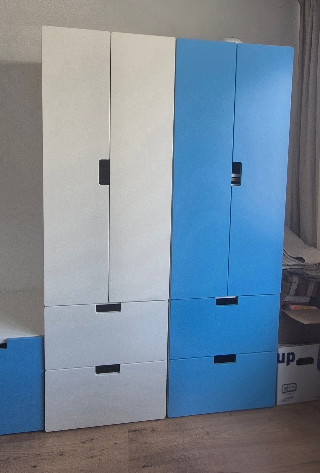 IKEA Stuva kast met lades en deuren - wit/blauw, Ophalen, Gebruikt, 100 tot 150 cm, Met lade(s)