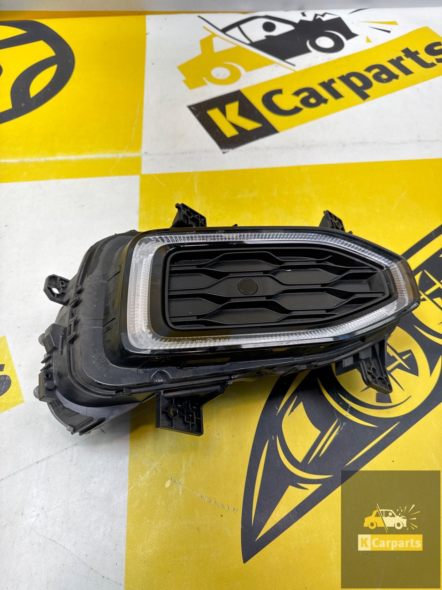 VW T-ROC T ROC MISTLAMP DAGRIJVERLICHTING RECHTS 2GA941055