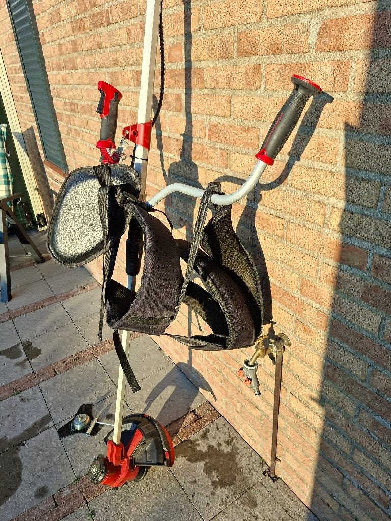 Te Koop: Einhell accu bosmaaier, Ophalen, Accu, Einhell, Zo goed als nieuw