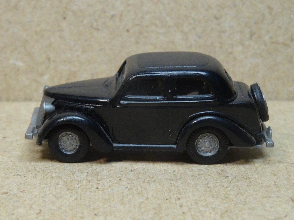 PRALINÉ 1/87, FORD Eiffel Limousine Zwart, Zie Foto`s, Ophalen of Verzenden, Zo goed als nieuw, Auto, Overige merken