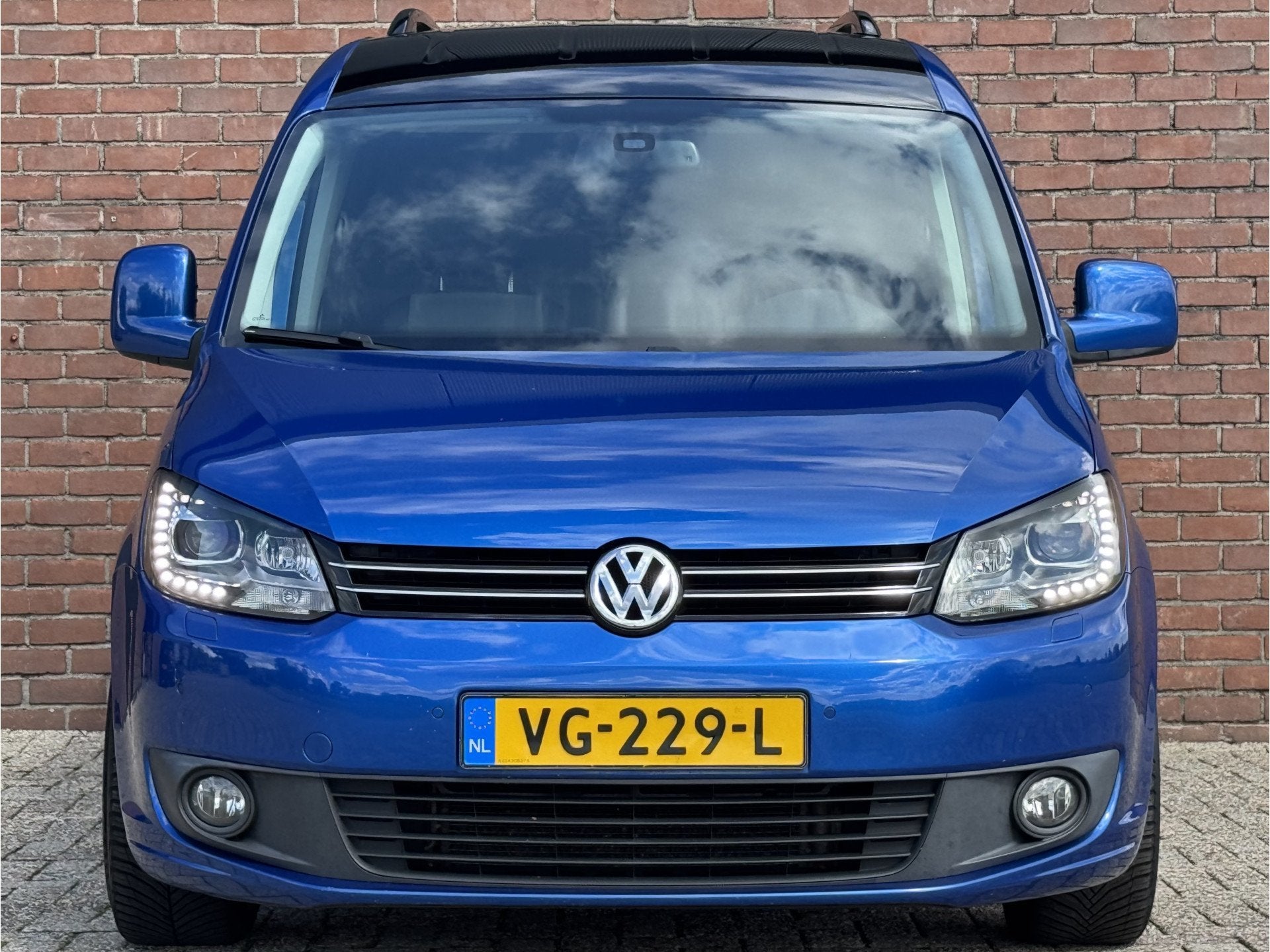 Volkswagen Caddy 2.0 TDI 30 EDITION | NL-AUTO! | TREKHAAK!, 730 kg, Gebruikt, Zwart, 4 cilinders