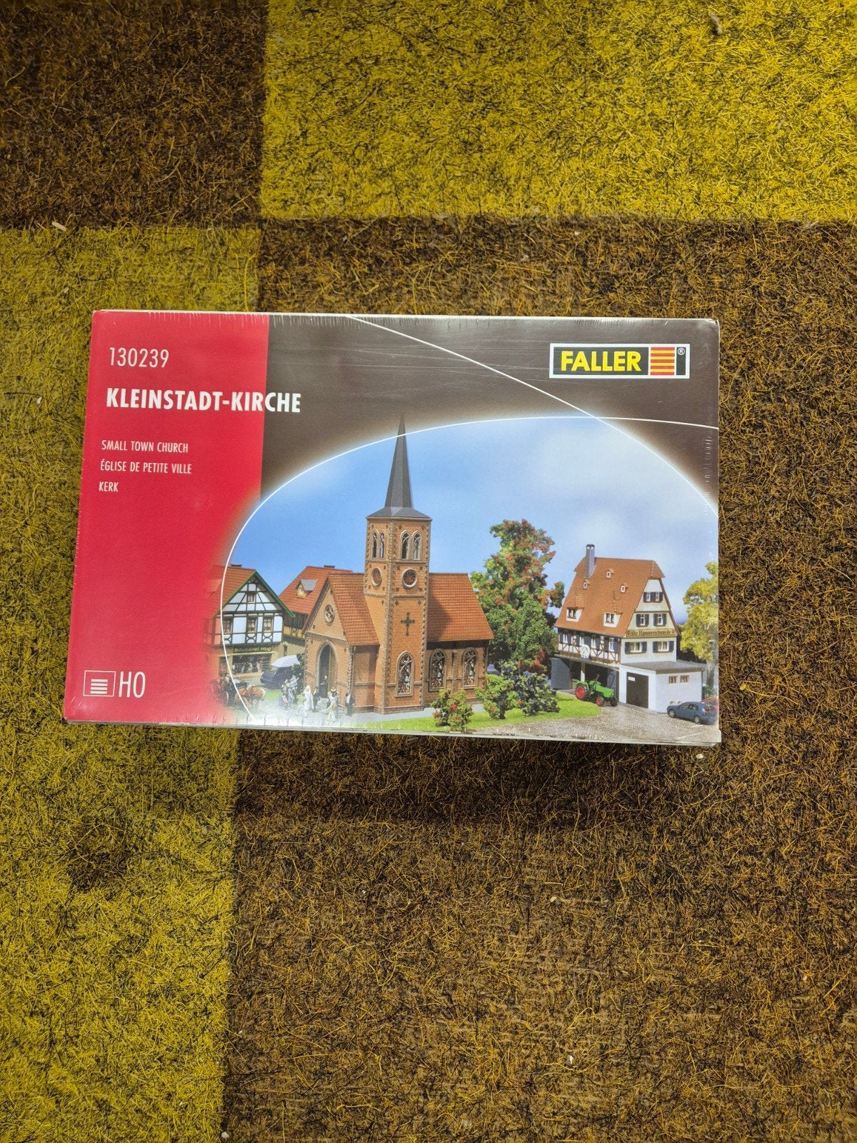 Faller 130239 Kleinstadt-Kirche H0, Ophalen of Verzenden, Nieuw, Brug, Tunnel of Gebouw, Overige merken