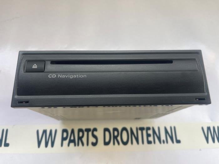 Navigatie Systeem van een Audi A6, Gebruikt, -, Verzenden, -