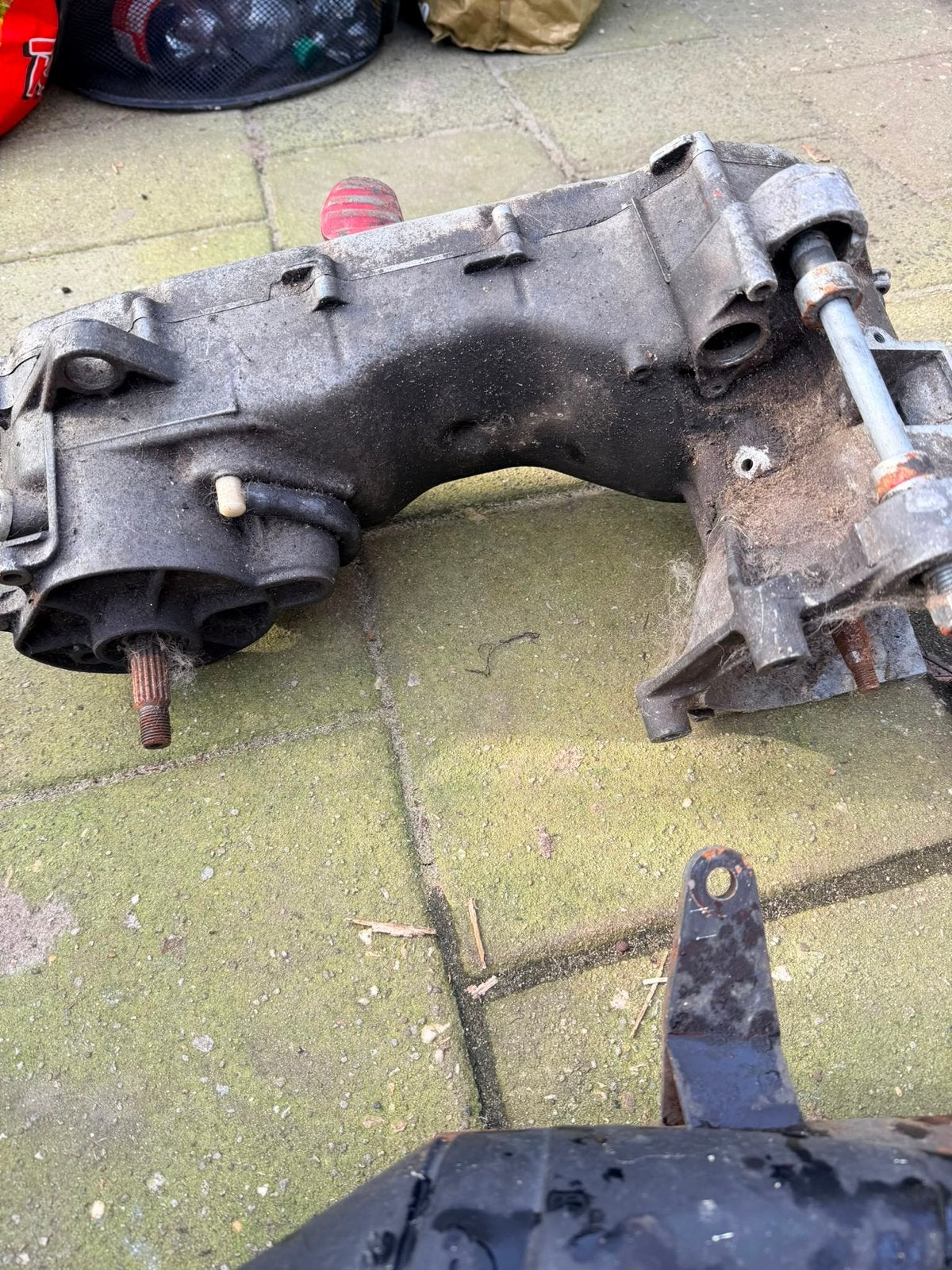 Yamaha scooter onderdelen: blok, uitlaat en wiel, Ophalen of Verzenden, Gebruikt, Uitlaat