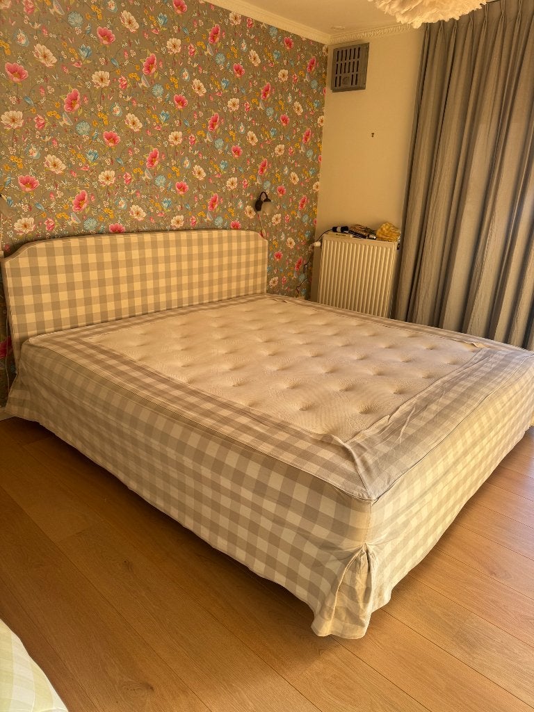 Hästens bed, Huis en Inrichting, Slaapkamer | Bedden, Ophalen, Overige materialen, Gebruikt, 210 cm