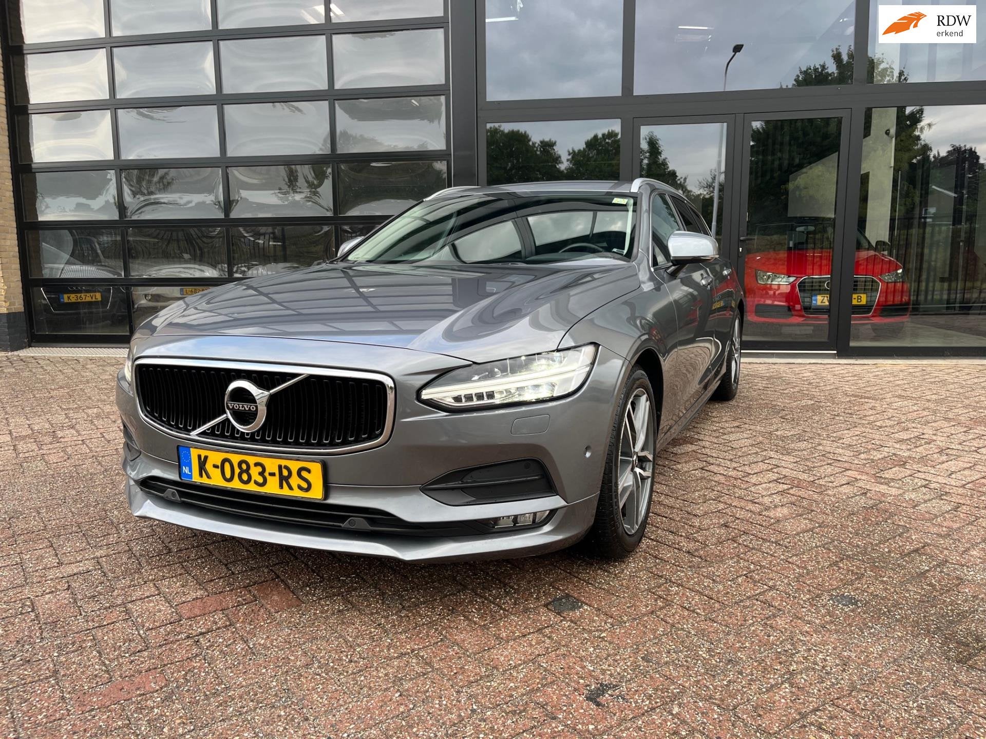 Volvo V90 2.0 D3 Inscription Automaat, Leer,Camera, Auto's, Volvo, 4 cilinders, Leder, Diesel, 1629 kg