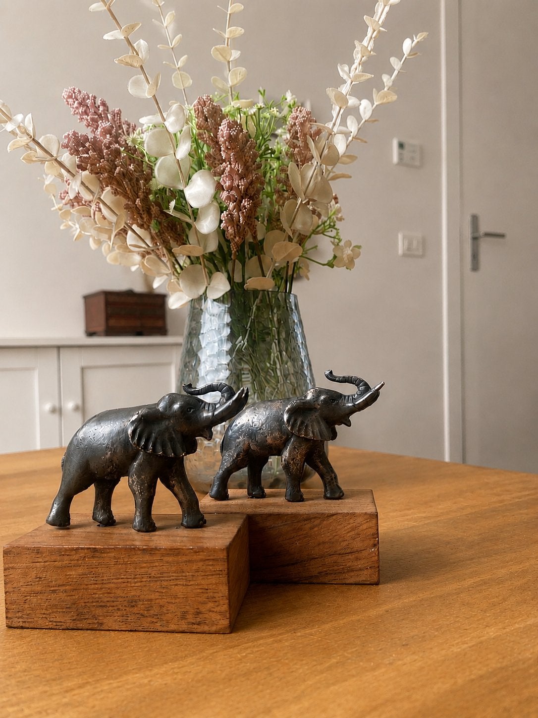 Twee WNF olifant beeldjes, Ophalen of Verzenden, Zo goed als nieuw, Dier