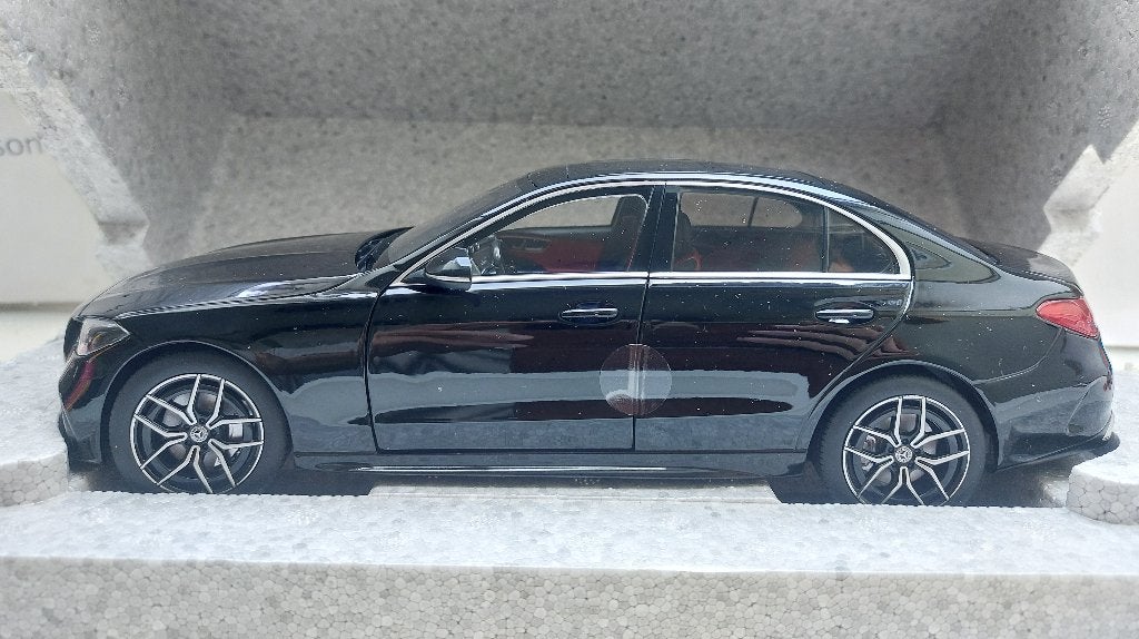 NZG 1:18 Mercedes-Benz C-Klasse W206 zwart nieuw in doos, Hobby en Vrije tijd, Modelauto's | 1:18, Ophalen of Verzenden, Nieuw