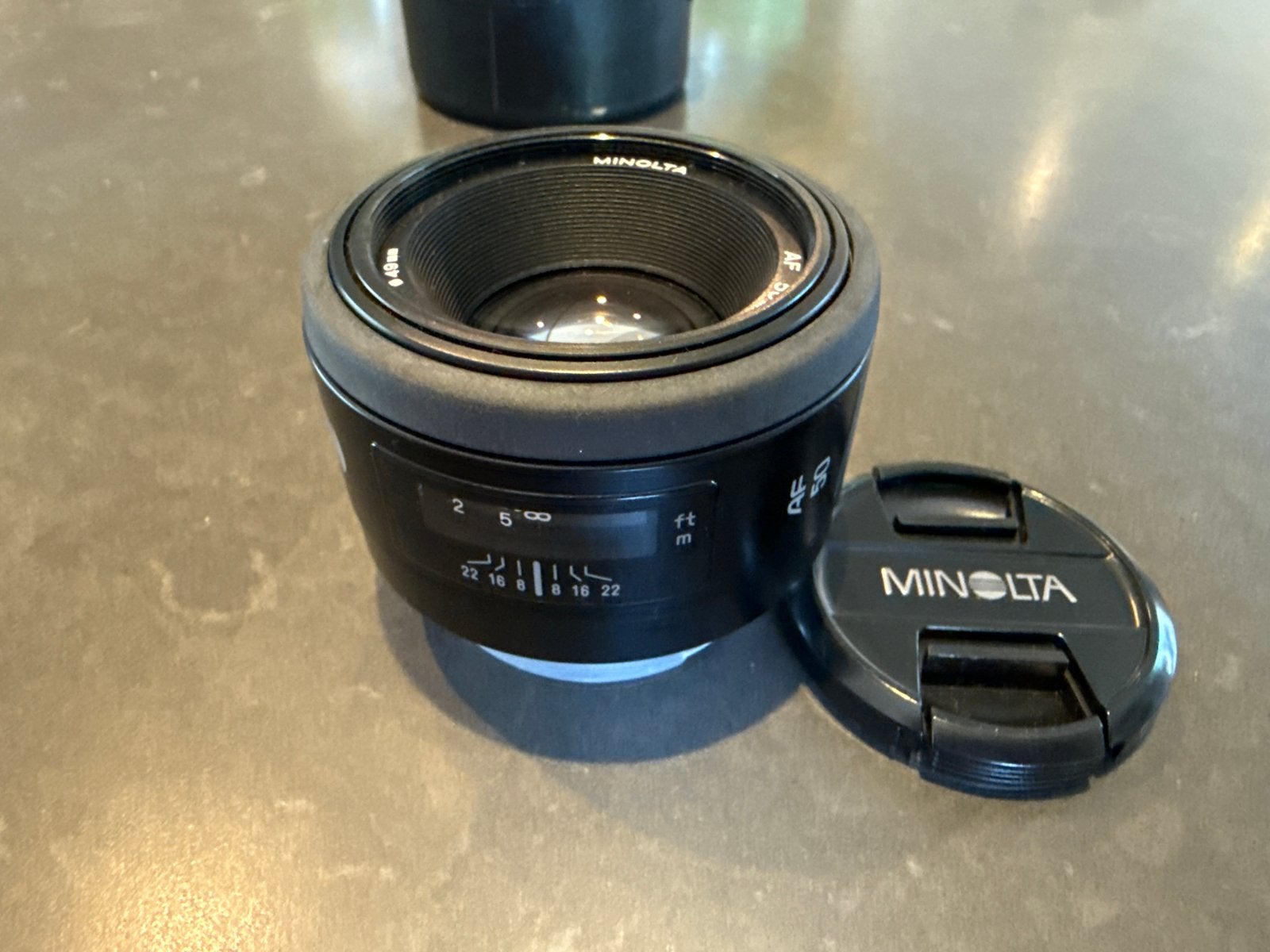 Minolta AF 50mm f/1.7 lens inclusief hoes, Ophalen, Gebruikt, Autofocus, Standaardlens