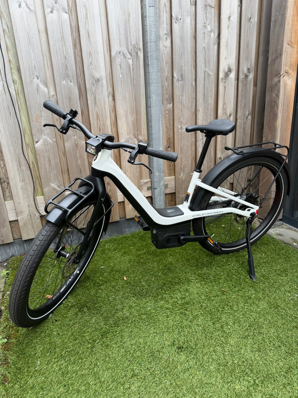 Elektrische fiets Serial 1 Rush Step Thru (Harley-Davidson), Zo goed als nieuw, 47 tot 51 cm, 50 km per accu of meer, Ophalen