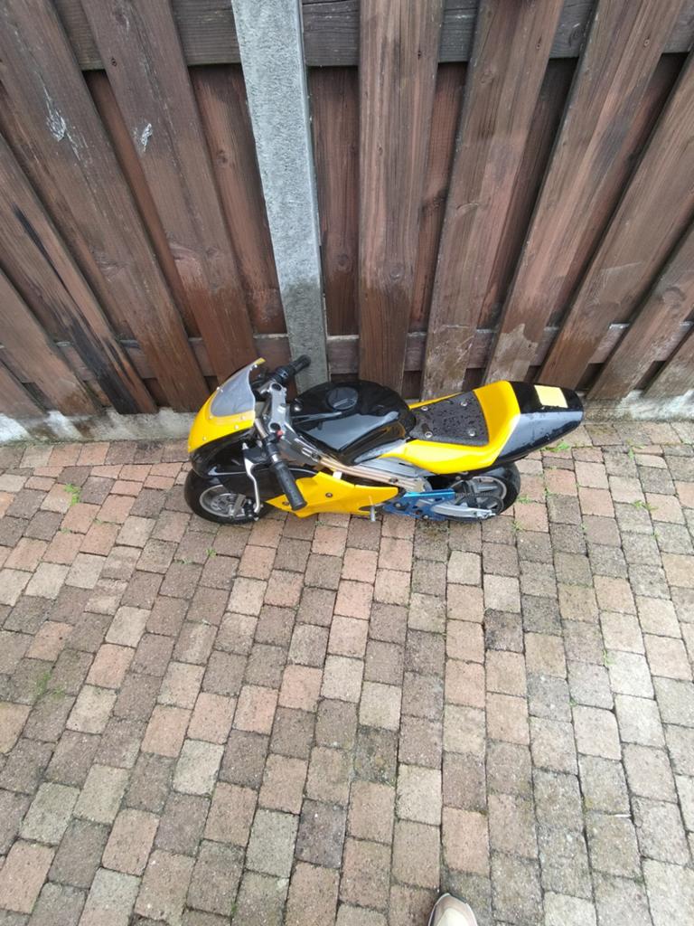 Mini Pocketbike - Geel/Zwart, Fietsen en Brommers, Minibikes, Midibikes en Pitbikes, Gebruikt, Onbekend, Ophalen of Verzenden